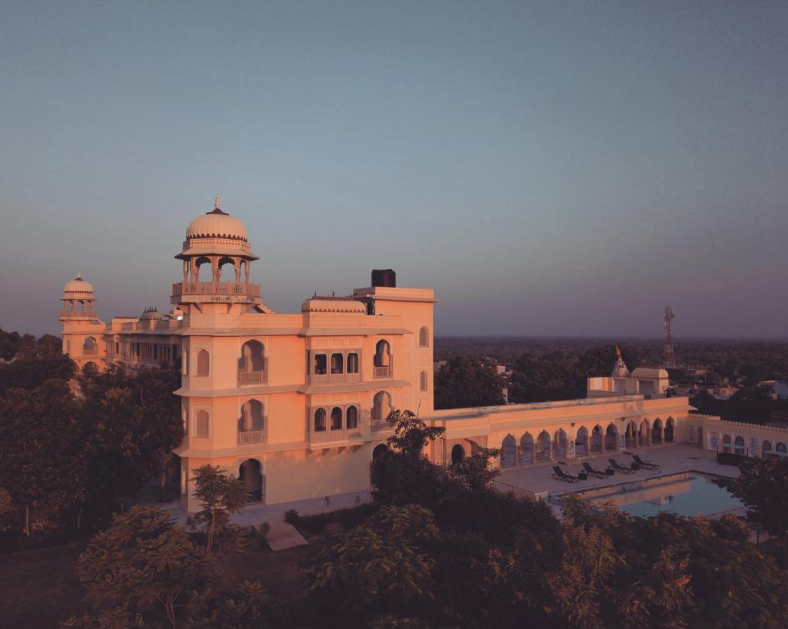 Mundota Fort & Palace Pachar エクステリア 写真